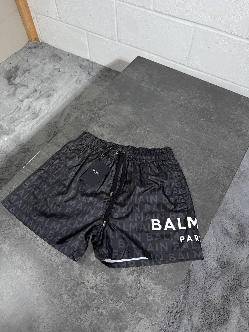 BLM SHORTS BLACK