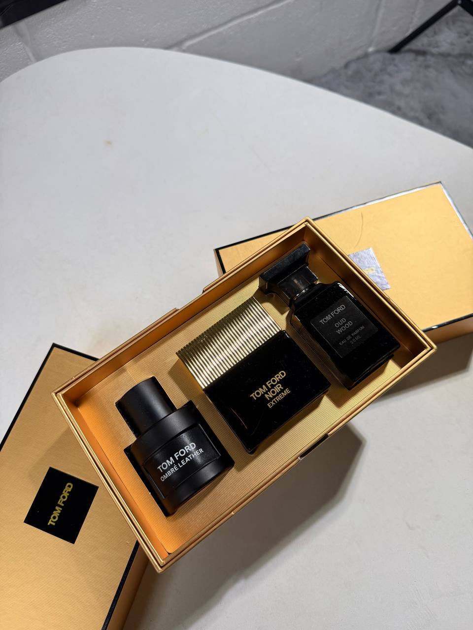 TOM AFTERSHAVE SET