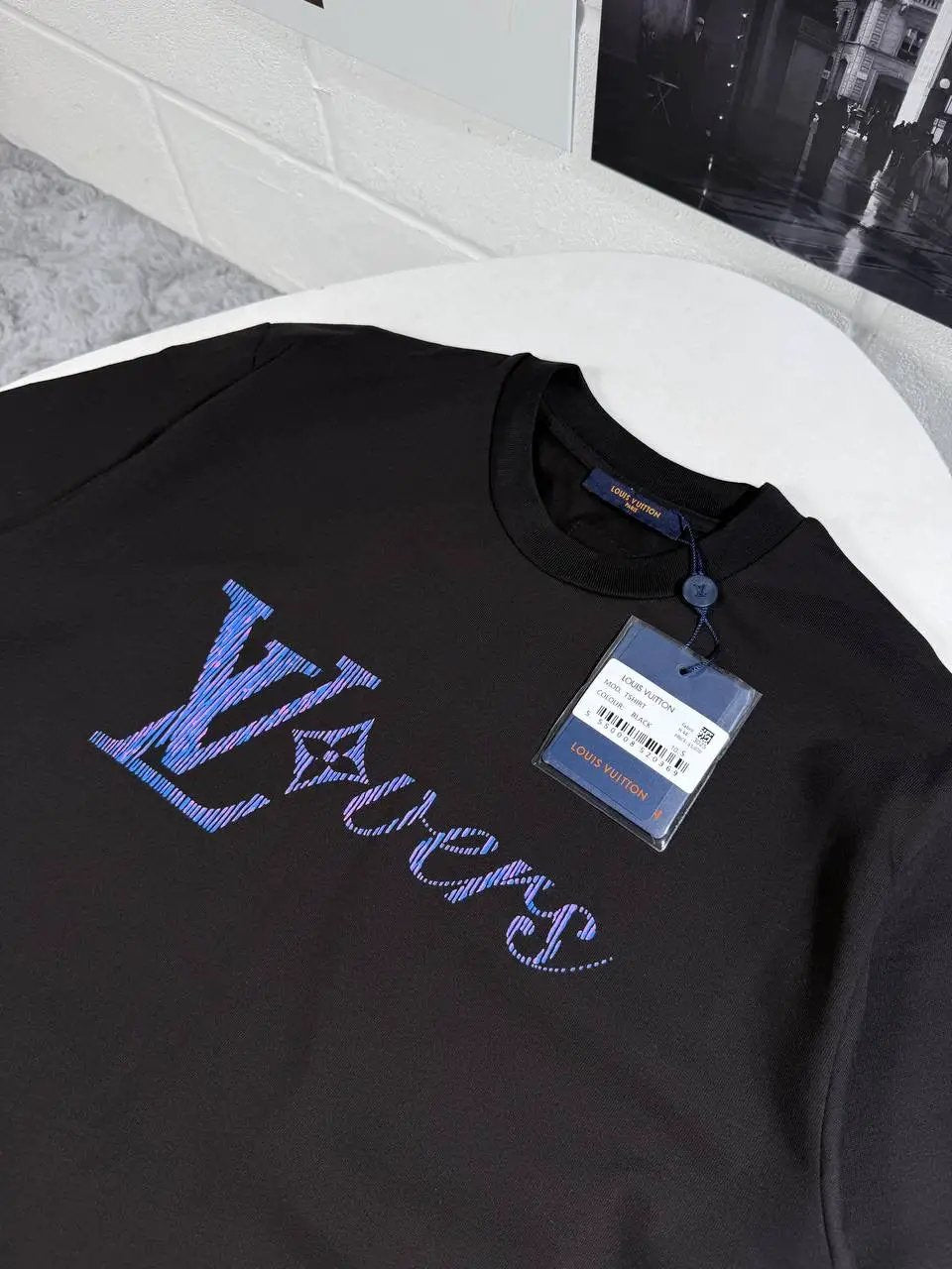 LVE SIGN TSHIRT by Stock supplier
