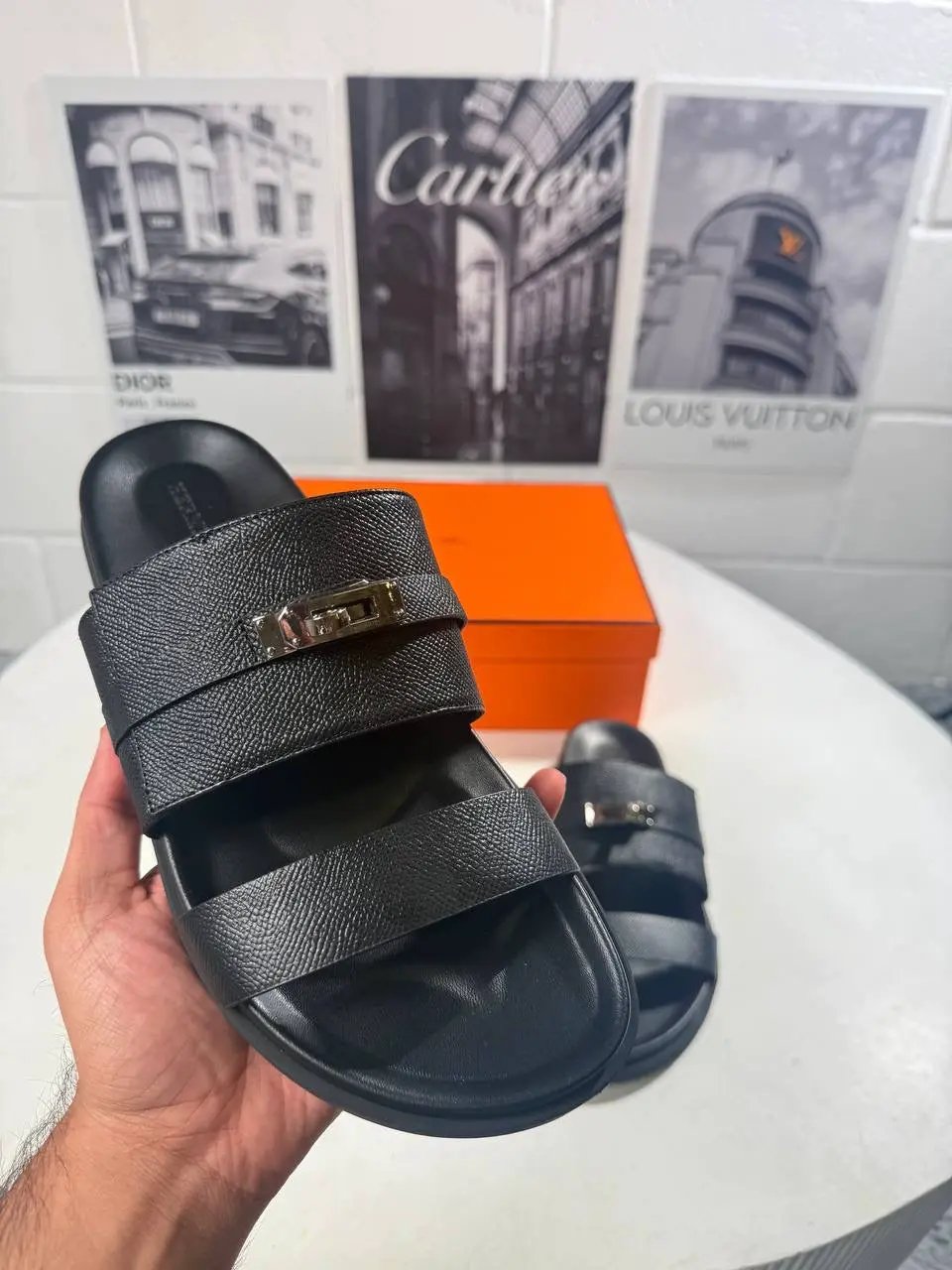 HEMS SLIDES MENS Stock supplier