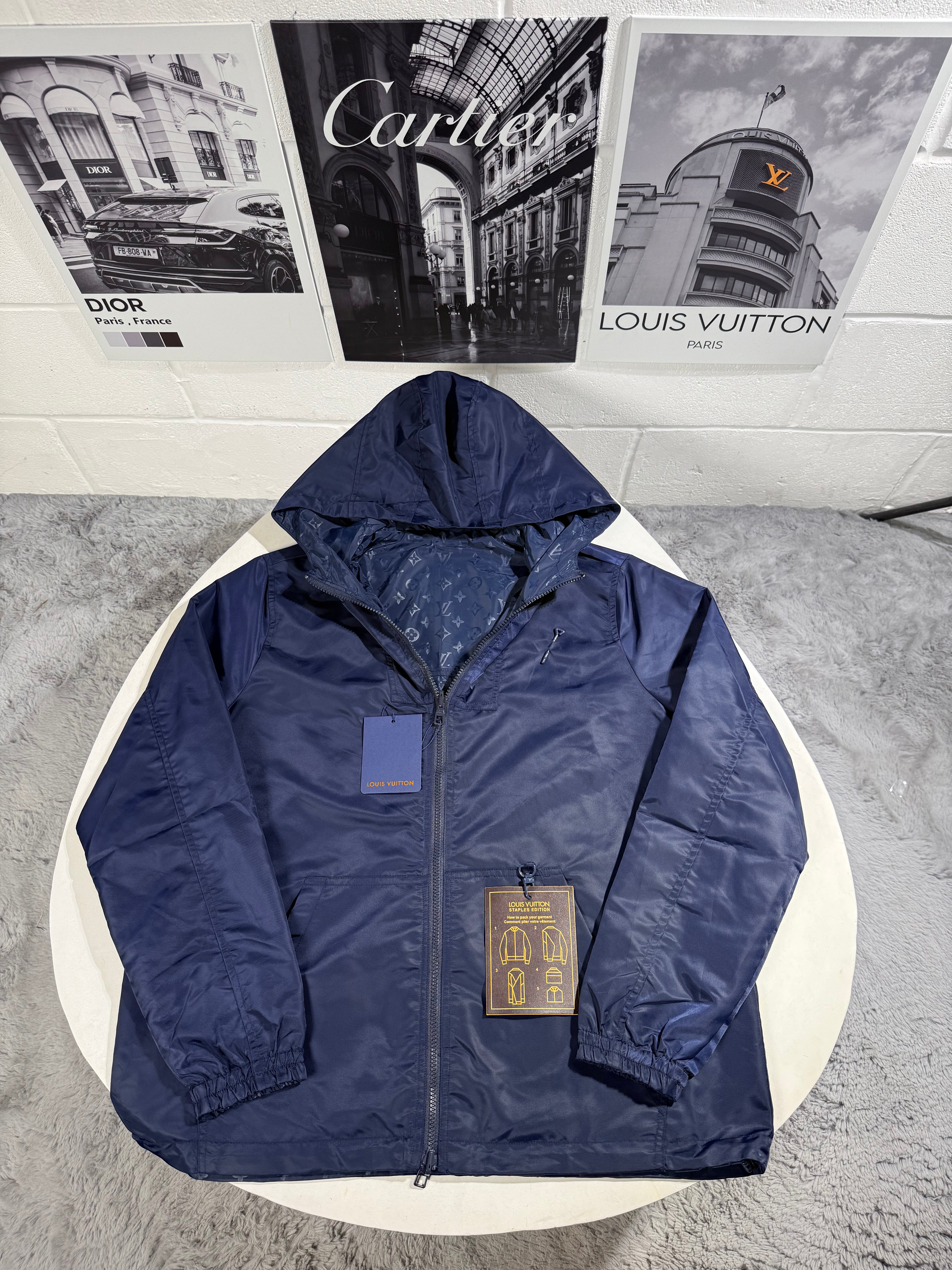 LVE REVERSIBLE WINDBREAKER 2IN ONE