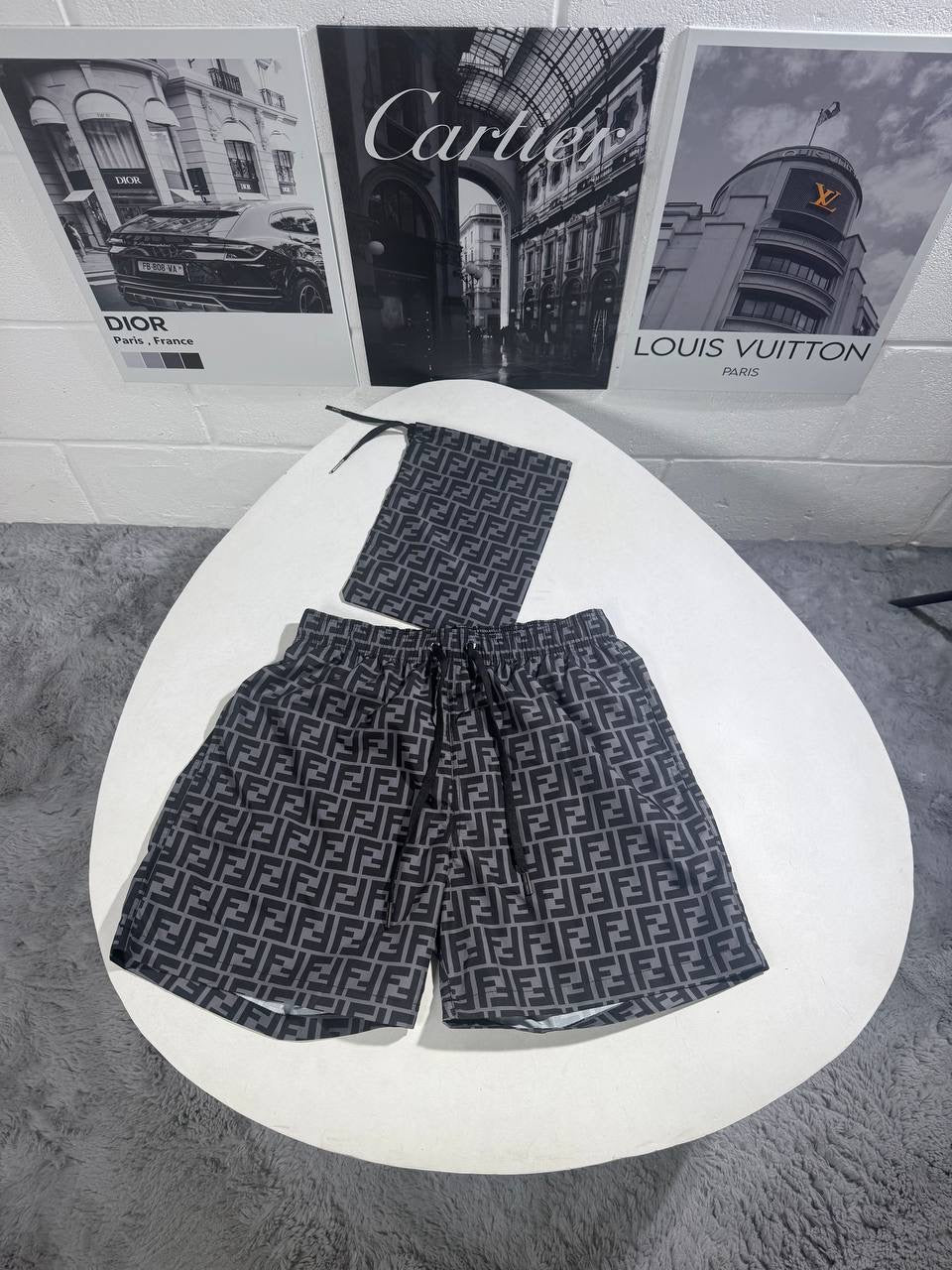 FNDI SHORTS BLACK