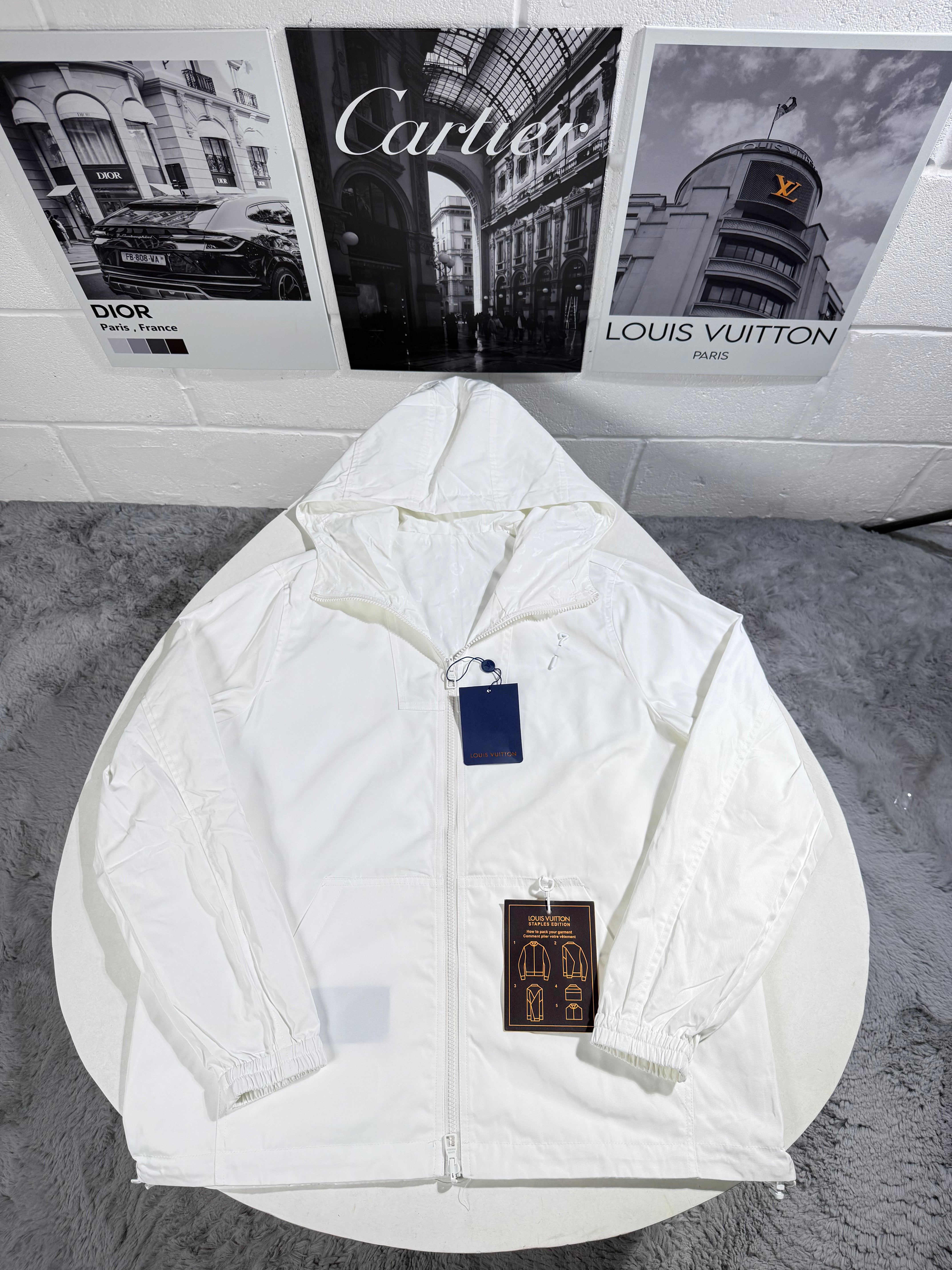LVE REVERSIBLE WINDBREAKER 2IN ONE