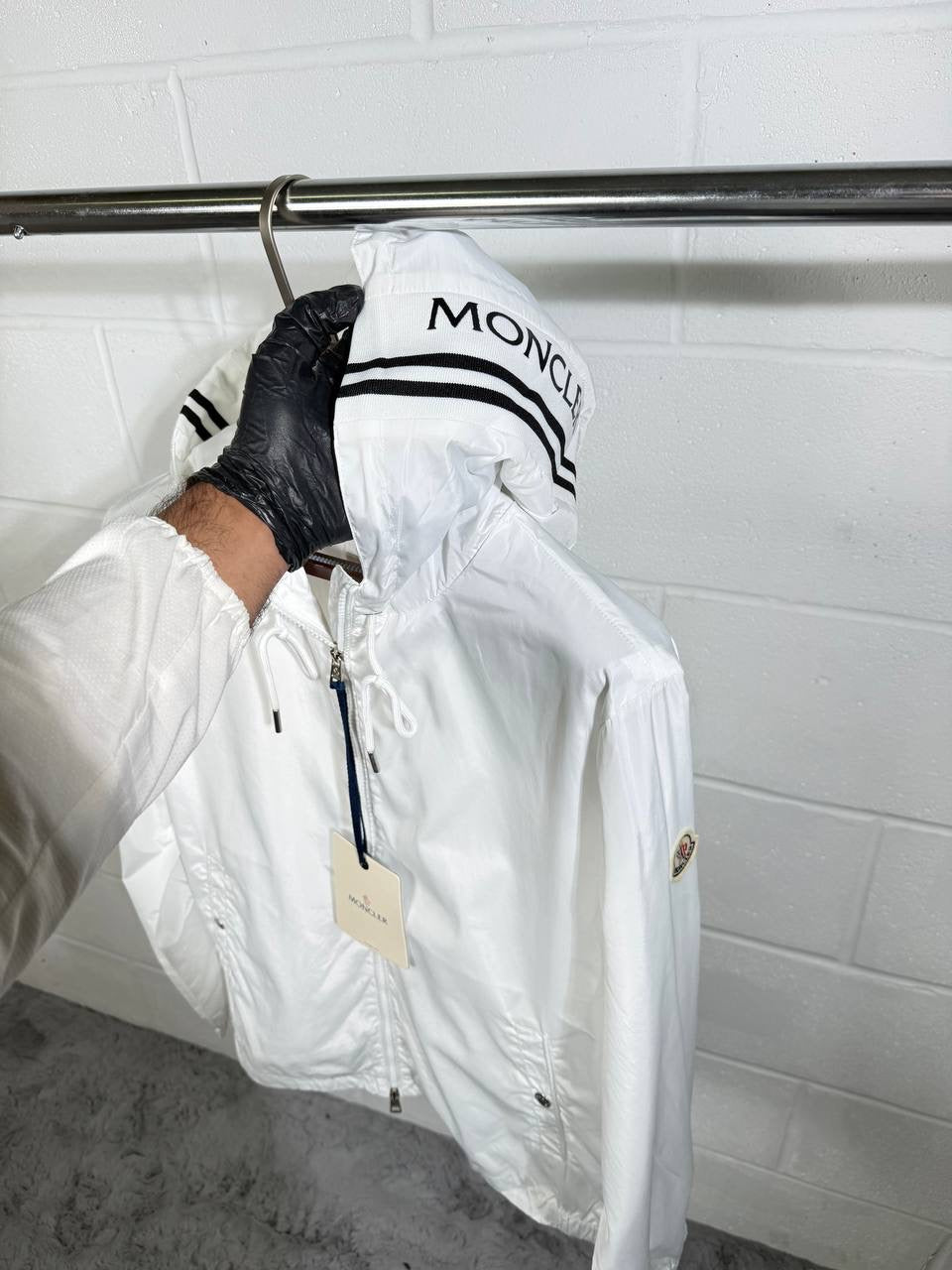 MNCLR WINDBREAKER
