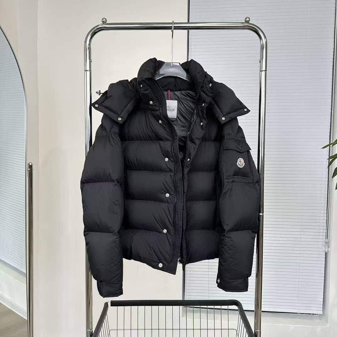 MNCLR PUFFER (pre-order)