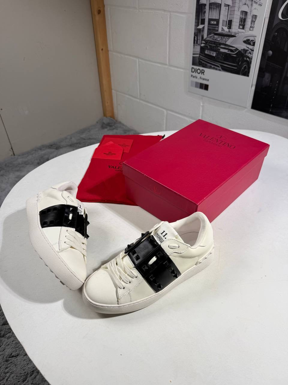 VLTNO ROCKSTUD WOMEN TRAINERS