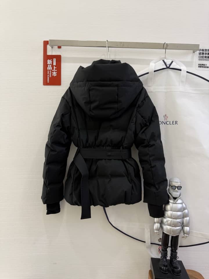 MNC FRAGMENT WOMEN pre order