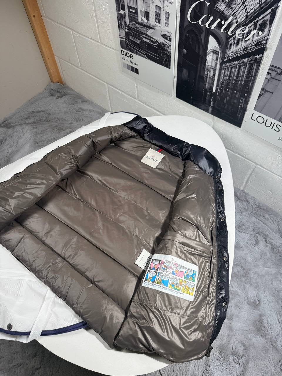 MNCLR TIB GILET BLACK