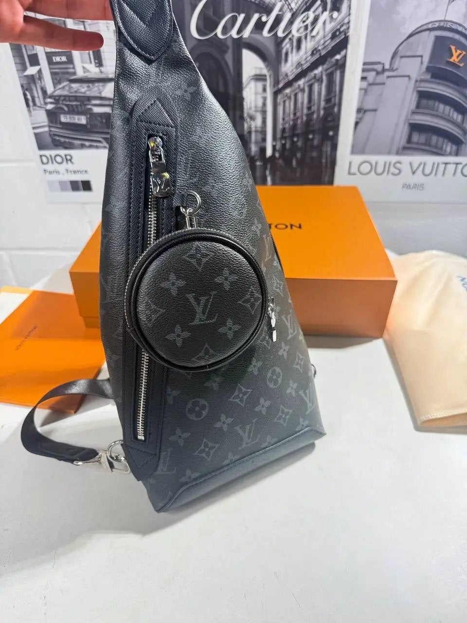 LVE DUO SLINGBAG