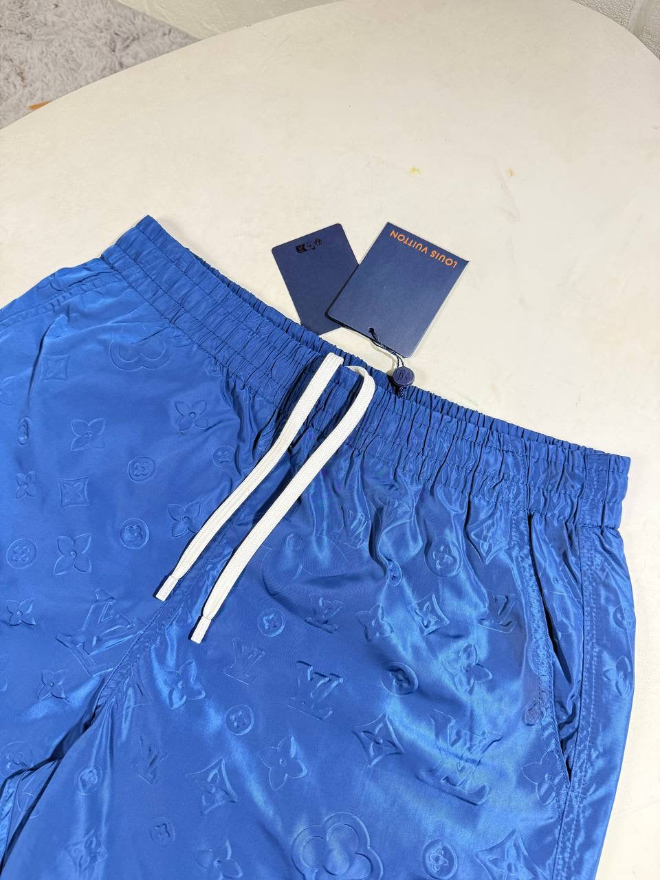 LVE SHORTS