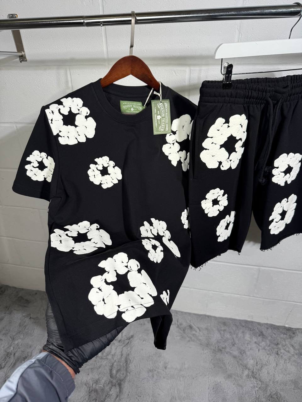 DNM SET BLACK