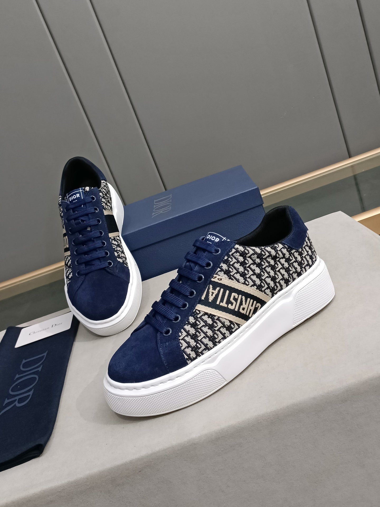 CD SNEAKERS NAVY (pre-order)