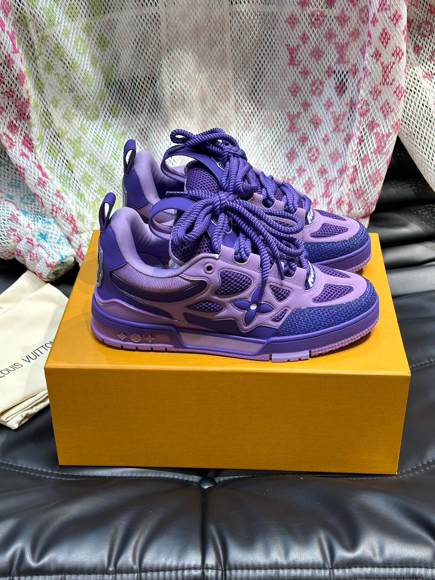 LVE SKATES PURPLE (pre-order)